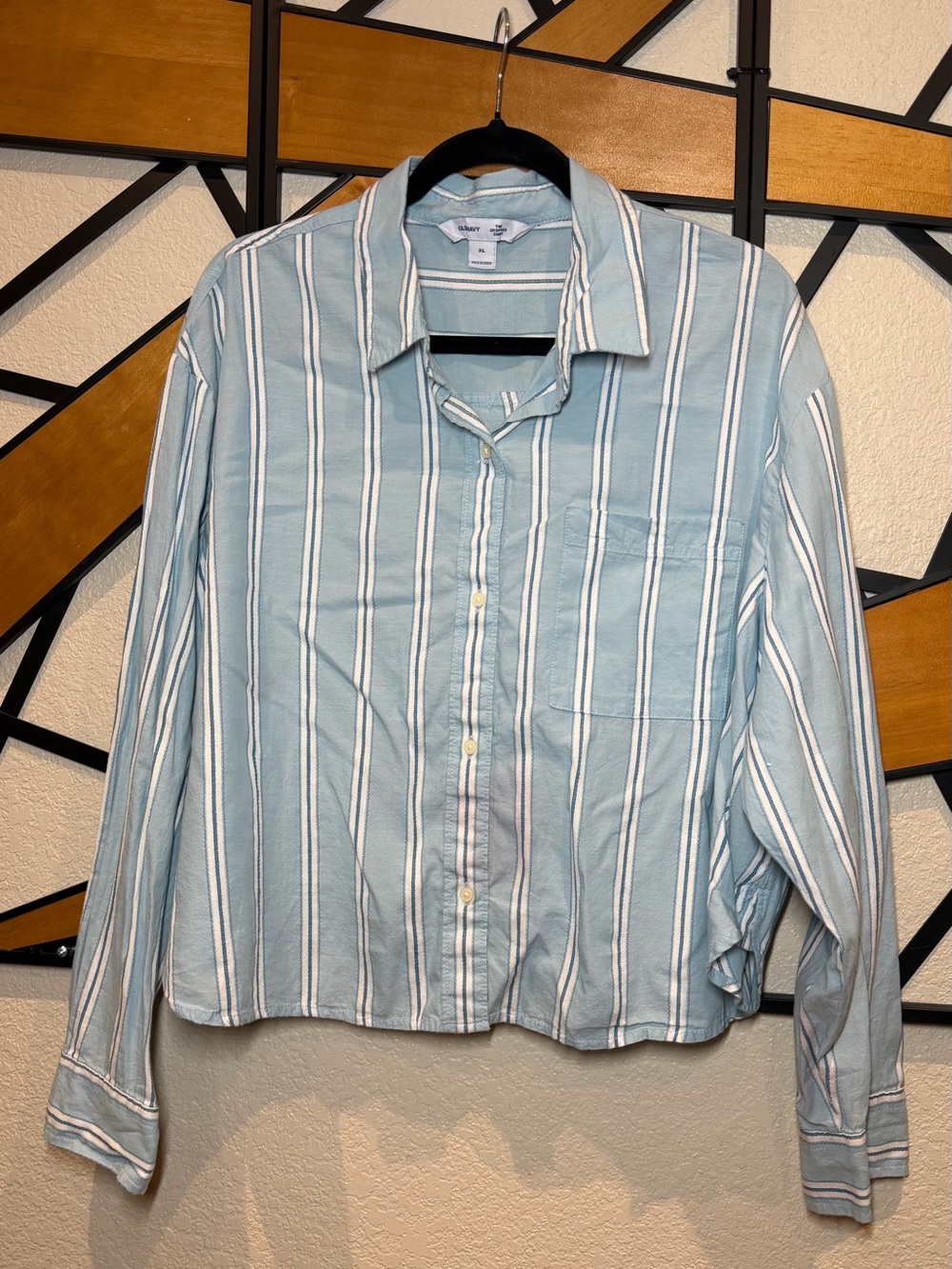 Old Navy Light Blue and White Stripe Men’s Button-Down Shirt